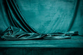 green-velvet-tablecloth