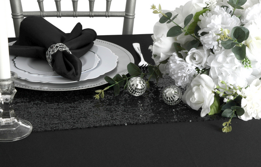 black-rectangular-scuba-tablecloth