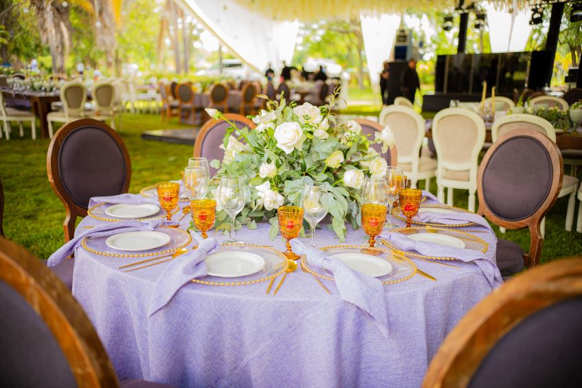 luxurious-wedding-table