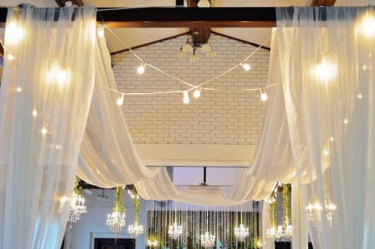 ceiling-decor-with-tulle-setup