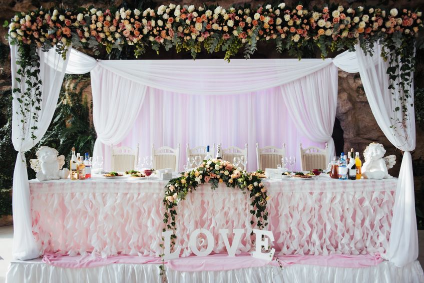 luxurious-wedding-table-decorations