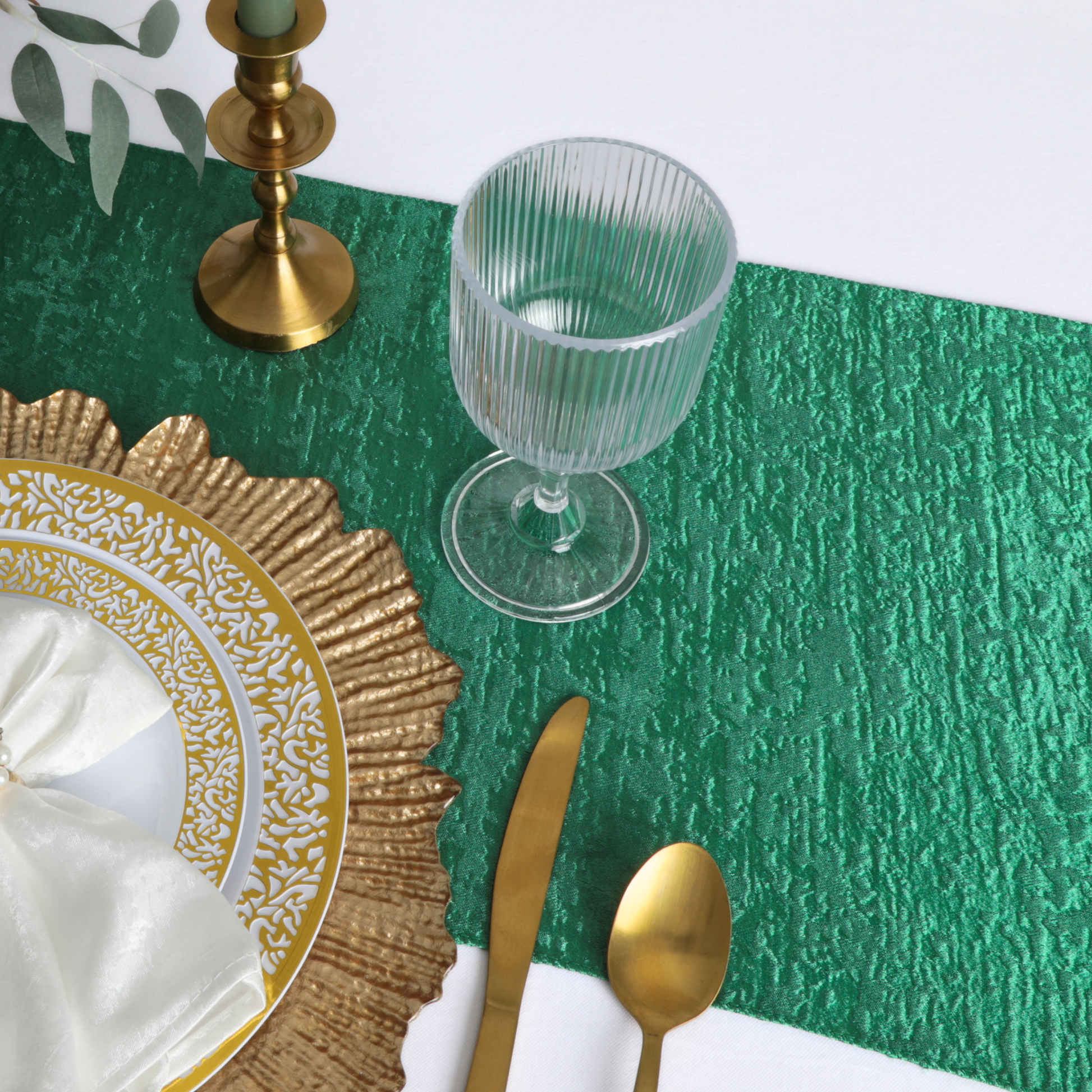 Crinkle Shimmer Table Runner - Emerald Green