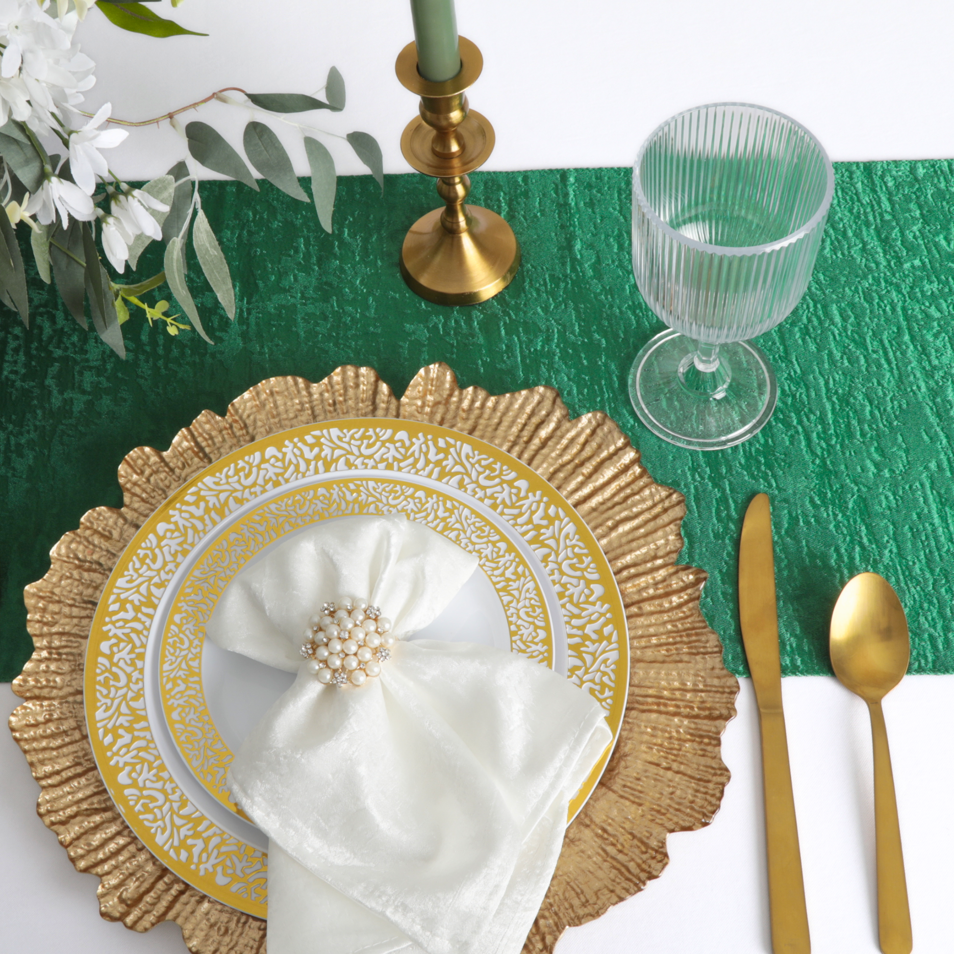 Crinkle Shimmer Table Runner - Emerald Green