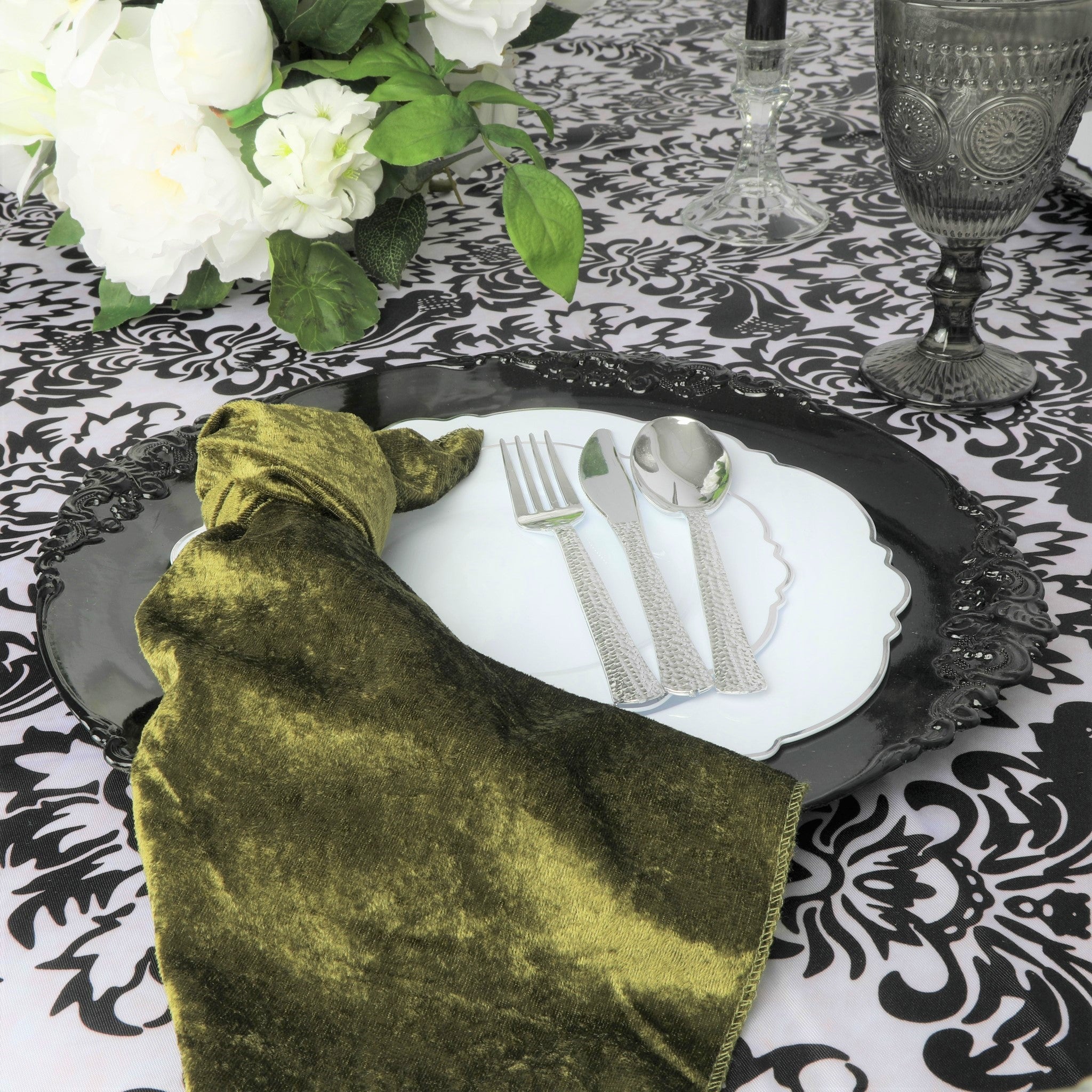 20 inch Crushed Velvet Napkin Emerald Green, Size: 20 x 20